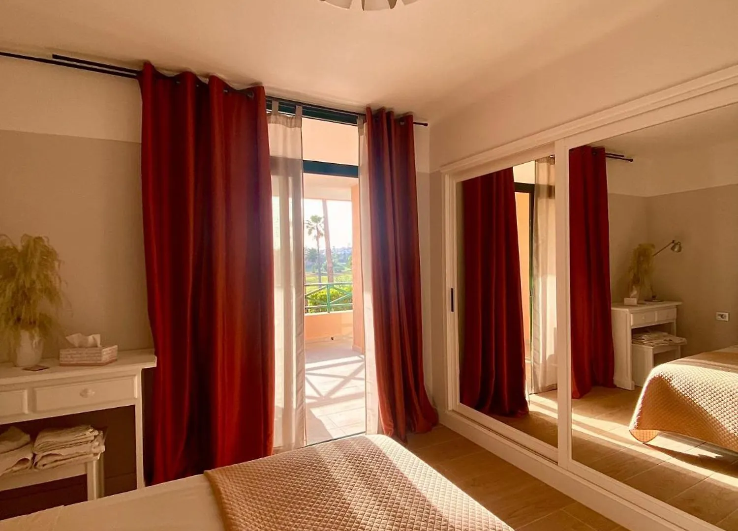 La Paz. Lovely Apartment Overlooking The Golf And Sea San Miguel de Abona