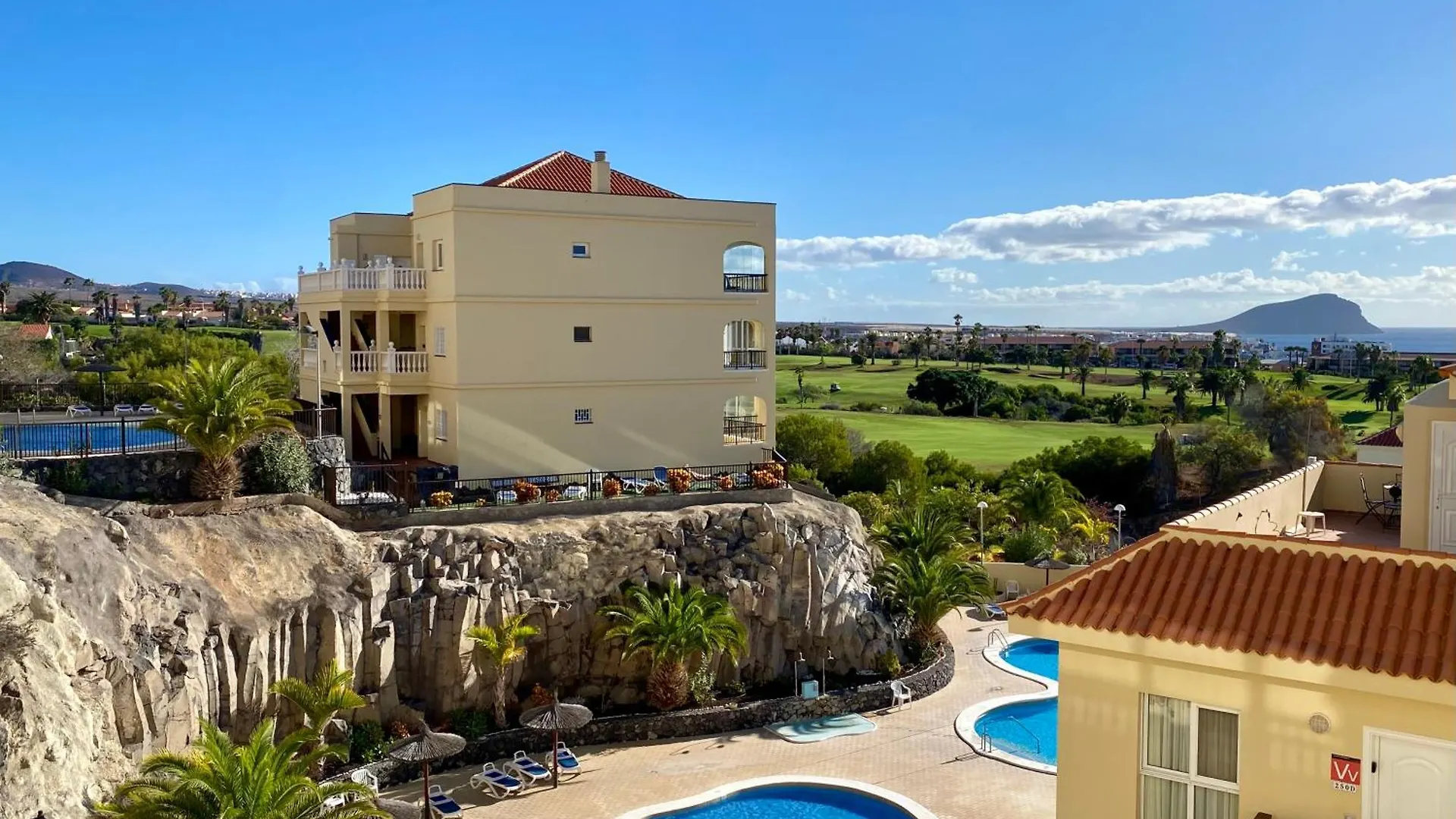 La Paz. Lovely Apartment Overlooking The Golf And Sea San Miguel de Abona